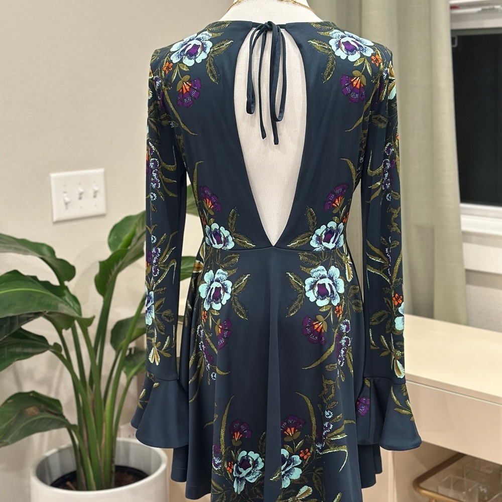 Floral V-Neck Long-Sleeve Mini Dress - Teal Floral - Picture 2 of 10